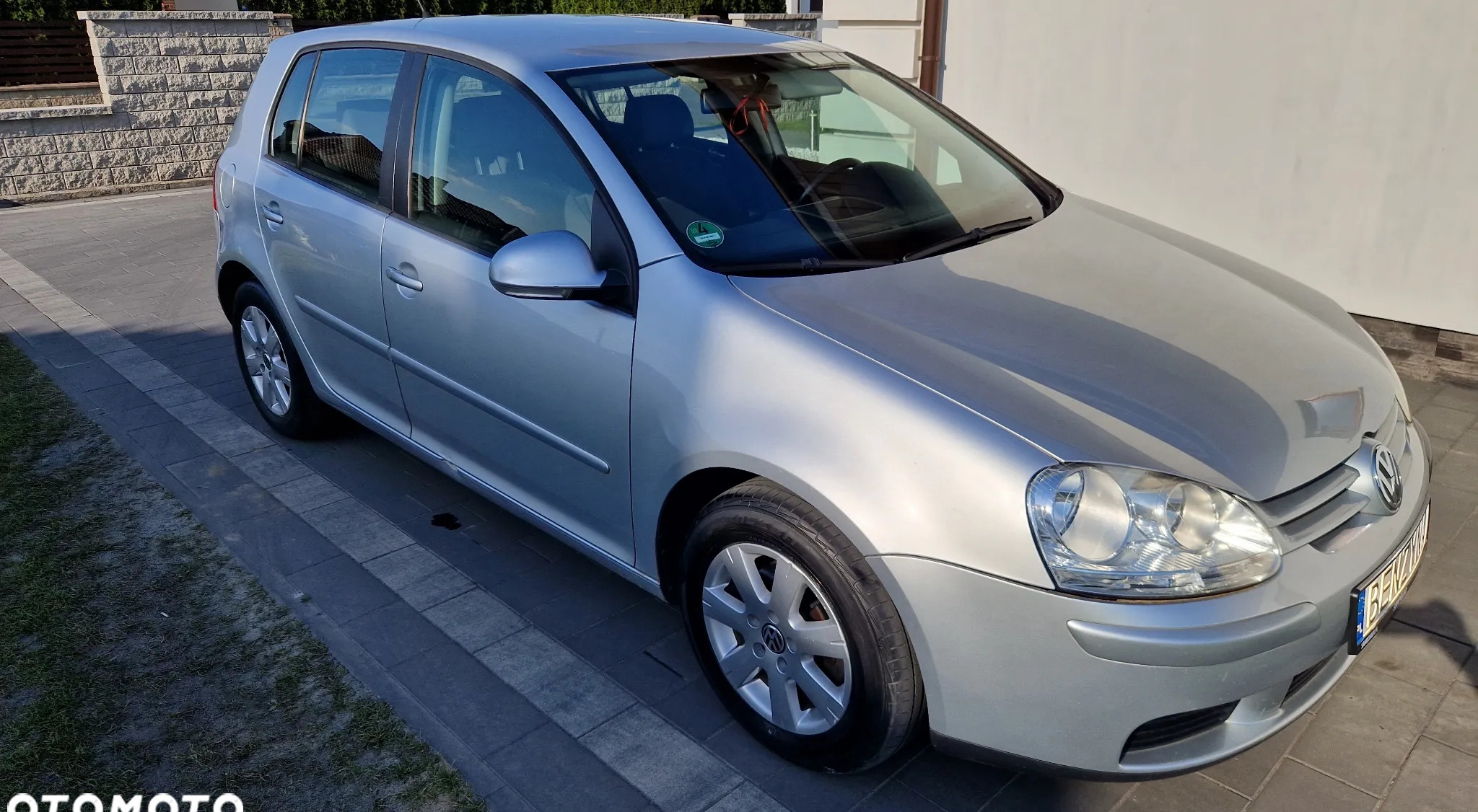 Volkswagen Golf cena 13900 przebieg: 280000, rok produkcji 2005 z Sompolno małe 172